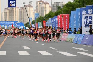 ?混合35公里竞走决赛：中国队夺冠
